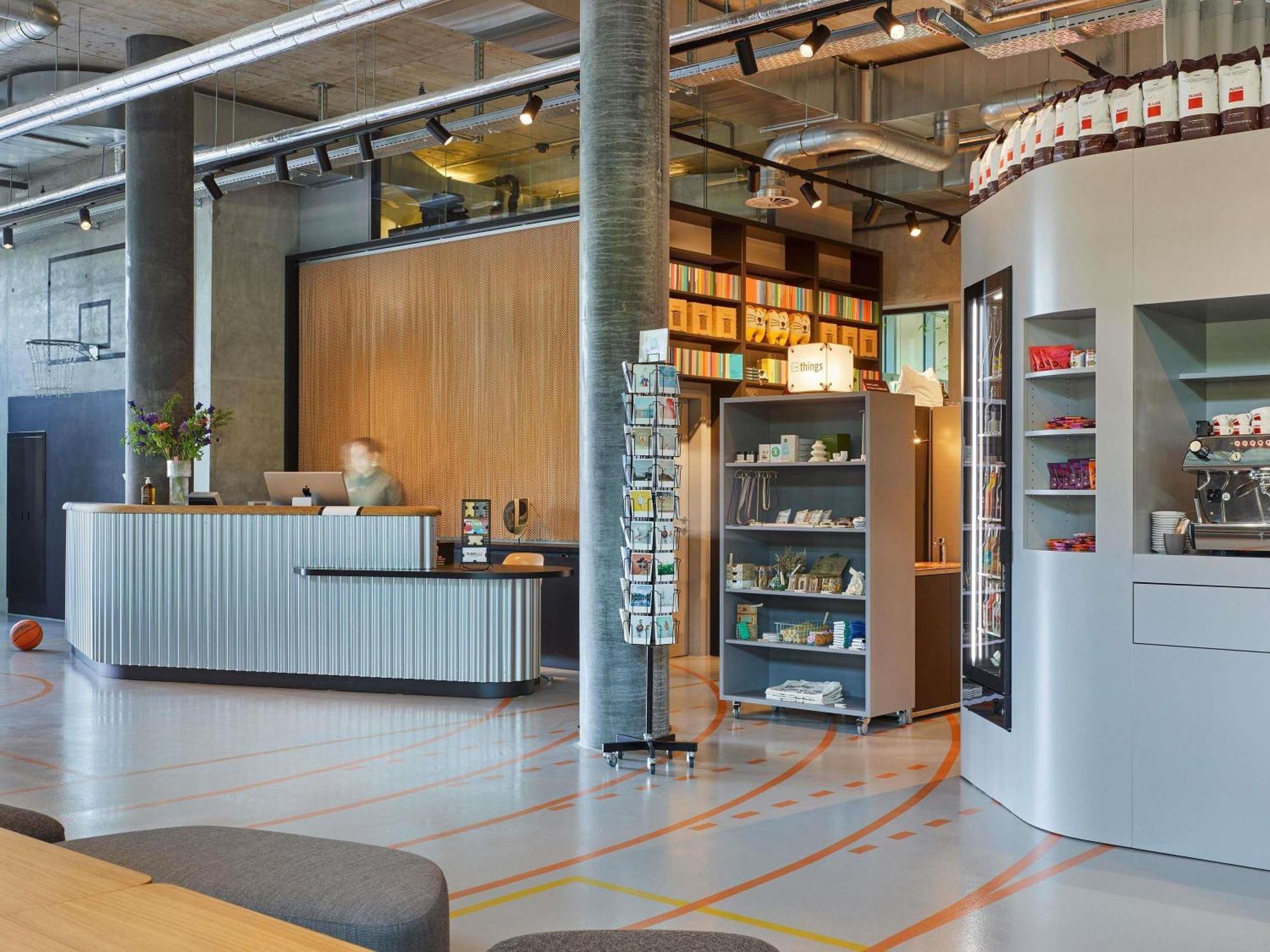 25Hours Hotel Zuerich West Extérieur photo